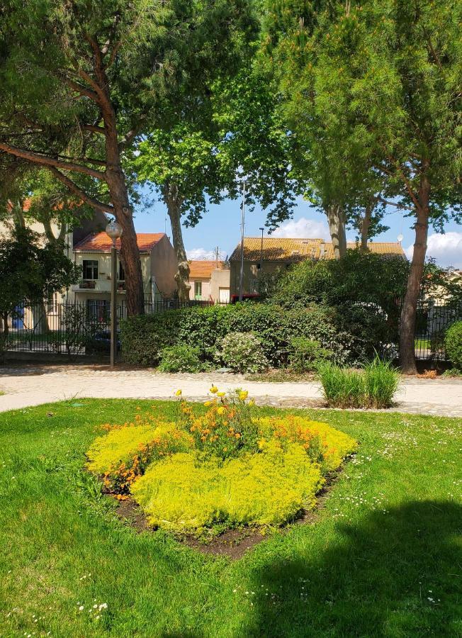 Le Patio, Climatisation Terrasse Wi-Fi Netflix 15 Mn Coeur De Ville Béziers Kültér fotó