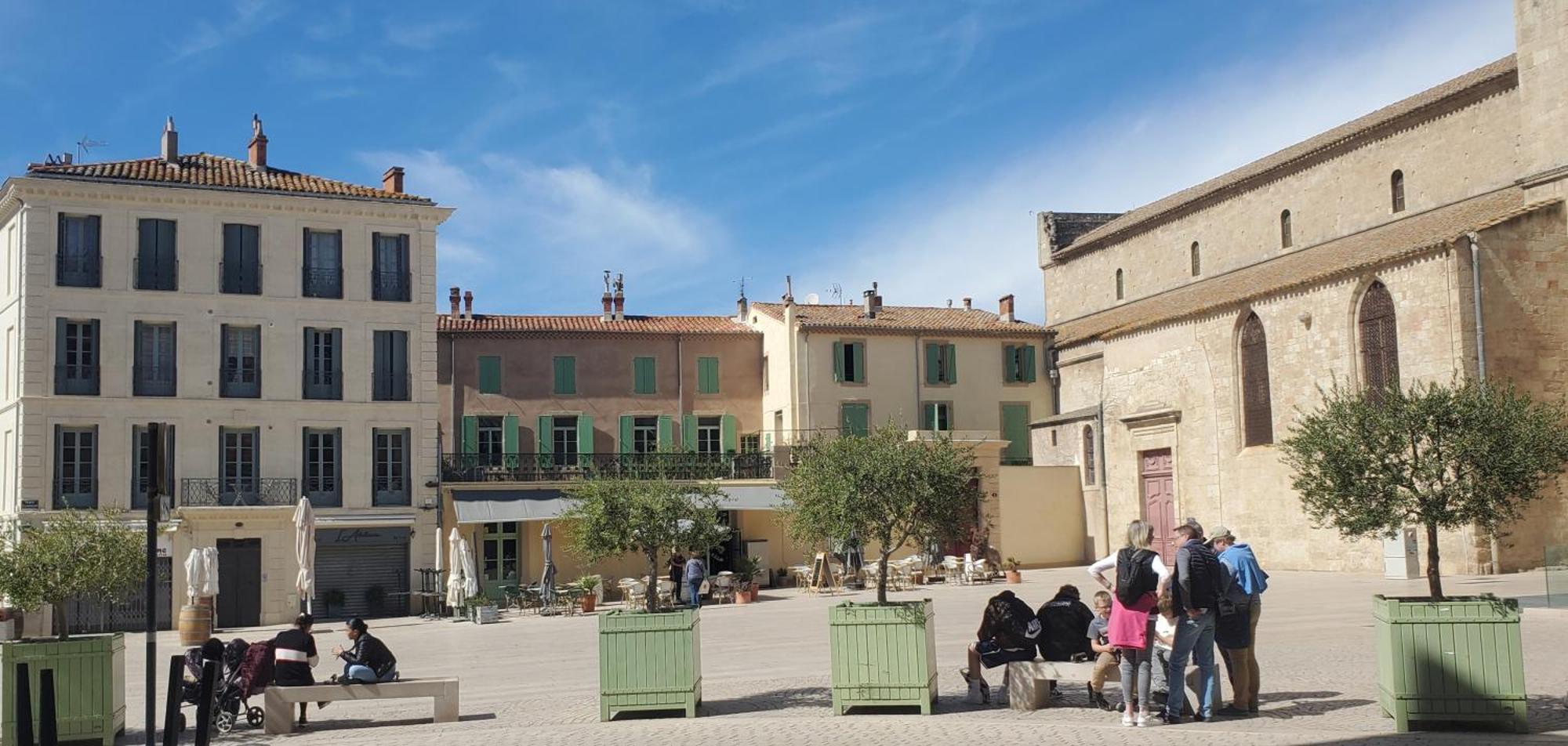 Le Patio, Climatisation Terrasse Wi-Fi Netflix 15 Mn Coeur De Ville Béziers Kültér fotó